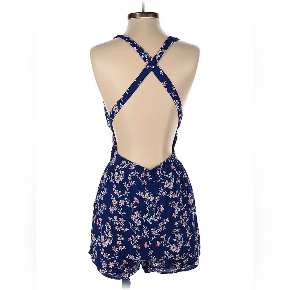 Re:Named Floral Plunge V-Neck Open Cris Cross Back Romper Blue Pink Small NWT - Picture 2 of 3